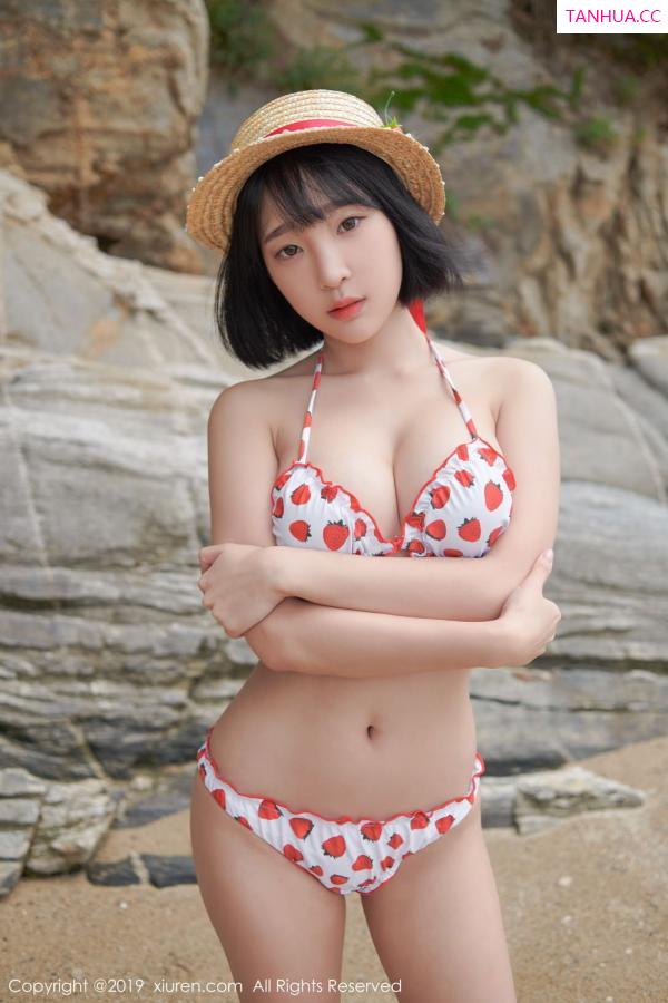 강인경 姜仁卿 [XIUREN]高清写真图 2019.08.12 模特_卿卿第19张图片